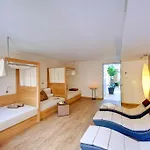 Gartenresidence Zea Curtis 3*