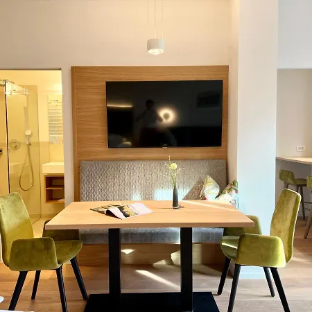 Gartenresidence Zea Curtis 3* Μεράνο