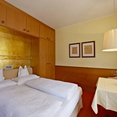 Gartenresidence Zea Curtis