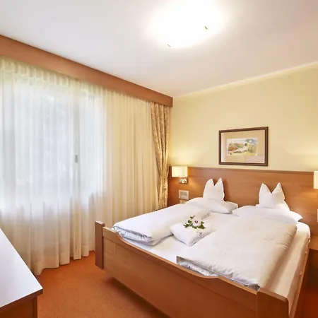 Hotel apartamentowy Gartenresidence Zea Curtis 3*