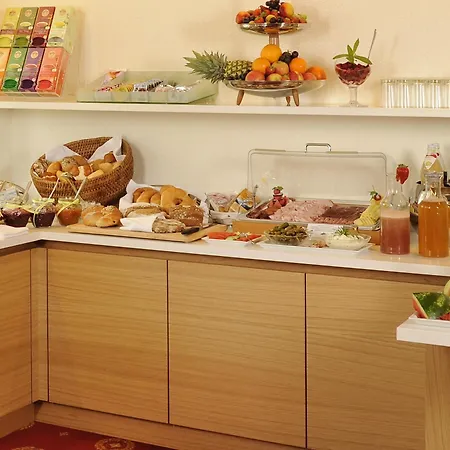 Hotel apartamentowy Gartenresidence Zea Curtis Meran