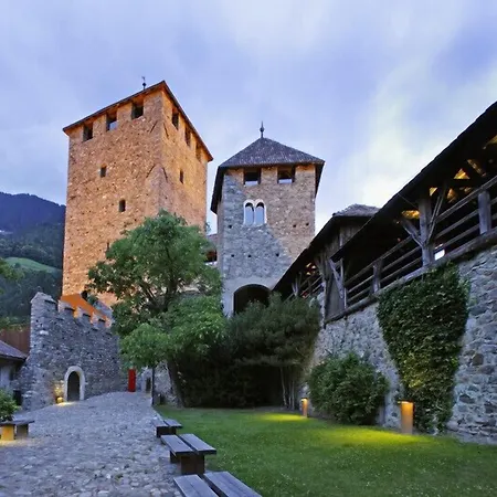 Gartenresidence Zea Curtis Мерано