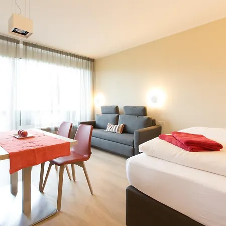 Апарт-готель Gartenresidence Zea Curtis 3*