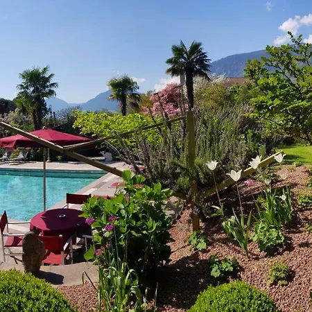 Ξενοδοχείο με διαμερίσματα Gartenresidence Zea Curtis Μεράνο