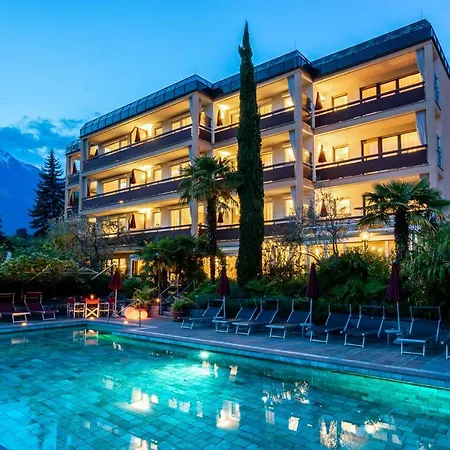 Апарт-готель Gartenresidence Zea Curtis 3*
