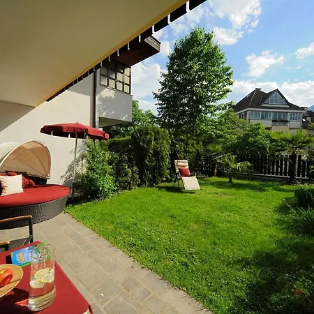 Gartenresidence Zea Curtis Мерано