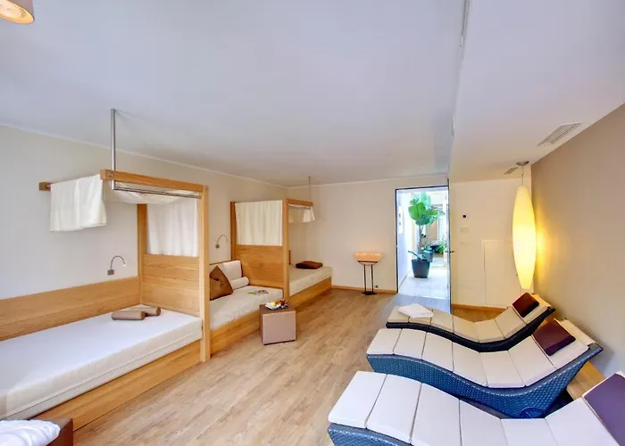 Gartenresidence Zea Curtis 3*